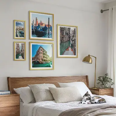 Paveikslų rinkinys miegamajam venecijos kanalų ir gondolų vaizdas