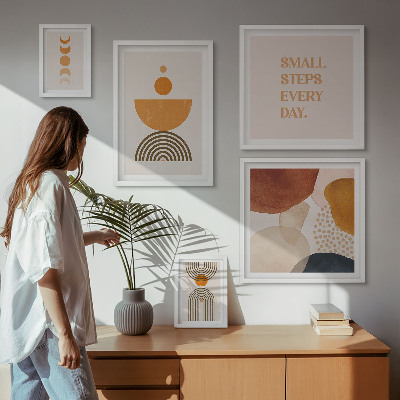 Paveikslų rinkinys miegamajam Stilinga grafika žemiškais tonais
