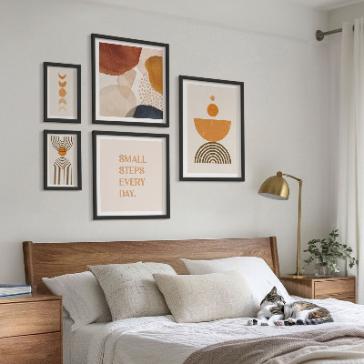Paveikslų rinkinys miegamajam Stilinga grafika žemiškais tonais