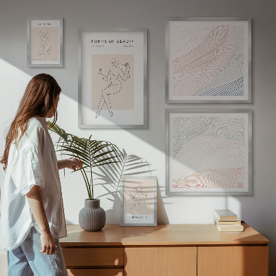 Sieninė paveikslų galerija Grožio formos, silueto linijos