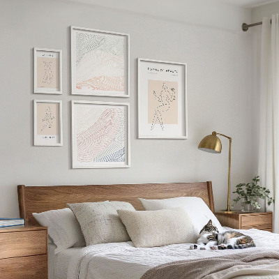 Sieninė paveikslų galerija Grožio formos, silueto linijos