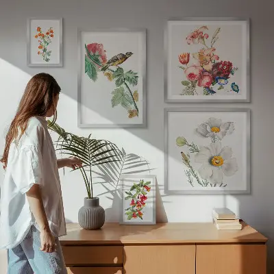 Sieninė paveikslų galerija vintažinės gėlių ir paukščių dekoracijos