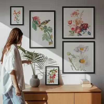 Sieninė paveikslų galerija vintažinės gėlių ir paukščių dekoracijos