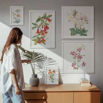 Paveikslų rinkinys miegamajam Gėlių botaniniai motyvai