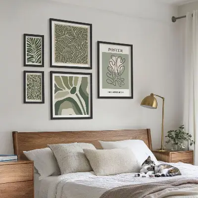 5 paveikslų rinkinys su rėmais abstrakčios boho stiliaus augalų formos