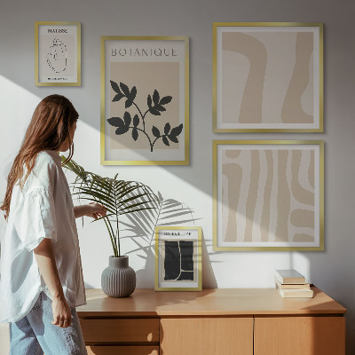 Paveikslų rinkinys miegamajam Stilinga abstrakti augalų grafika