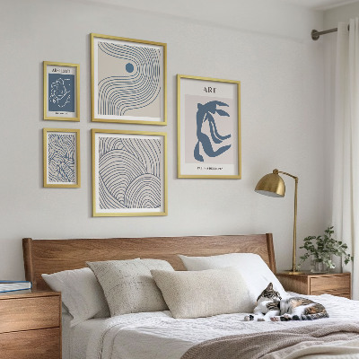 Paveikslų rinkinys miegamajam Abstrakčios modernios linijos