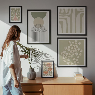 Paveikslų rinkinys miegamajam Stilinga pastelinė augalų grafika