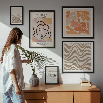 Sieninė paveikslų galerija Modernus abstraktus stilius