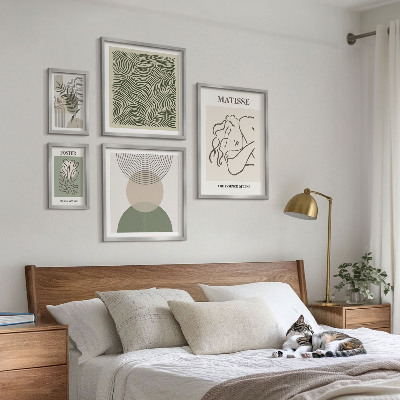 Sieninė paveikslų galerija Minimalistinės augalų kompozicijos