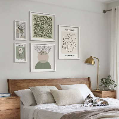 Sieninė paveikslų galerija Minimalistinės augalų kompozicijos