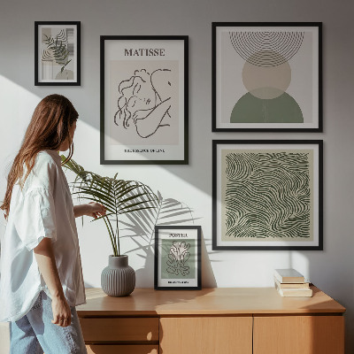 Sieninė paveikslų galerija Minimalistinės augalų kompozicijos