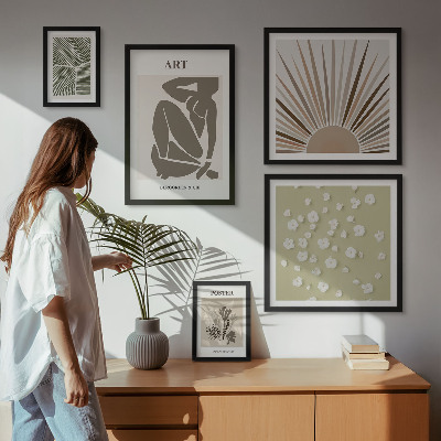 Paveikslų rinkinys miegamajam Stilinga abstrakti augalų grafika