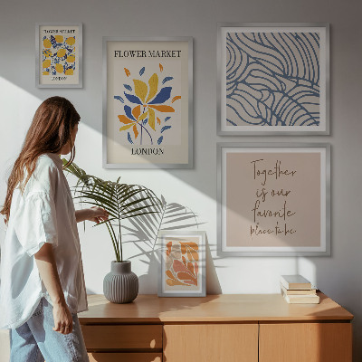 Sieninė paveikslų galerija Gėlių motyvai Londono užrašai