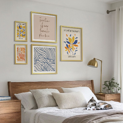 Sieninė paveikslų galerija Gėlių motyvai Londono užrašai