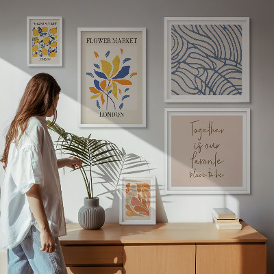 Sieninė paveikslų galerija Gėlių motyvai Londono užrašai