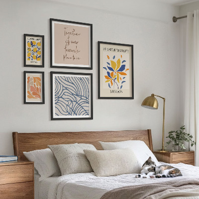 Sieninė paveikslų galerija Gėlių motyvai Londono užrašai