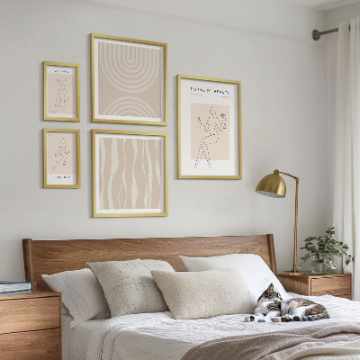 Paveikslų rinkinys miegamajam Minimalistinės grožio formos