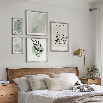 Sieninė paveikslų galerija Modernūs minimalistiniai dekoro elementai