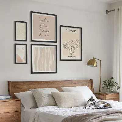 5 paveikslų rinkinys modernaus minimalistinio stiliaus su rėmais