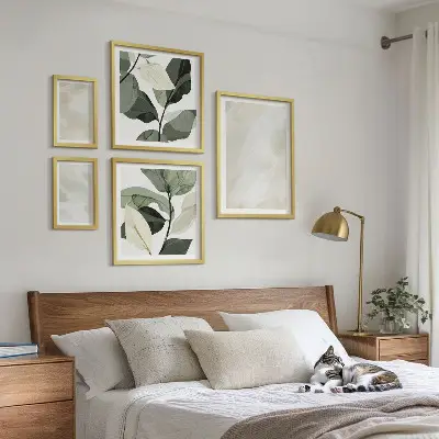 Sieninė paveikslų galerija ryškūs abstraktūs bohemiško stiliaus paveikslai