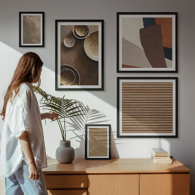 Sieninė paveikslų galerija Minimalistinės akmens konstrukcijos