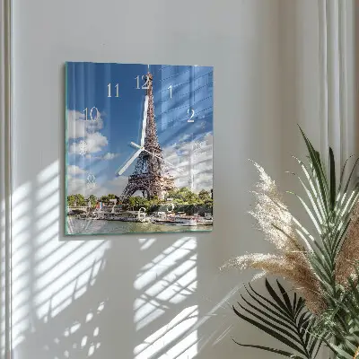 Kvadratinis laikrodis iš stiklo Eifelio bokštas