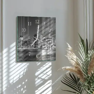 Kvadratinis laikrodis iš stiklo Horizontas