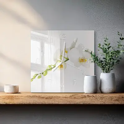 Kvadratinis laikrodis iš stiklo Orchidėja