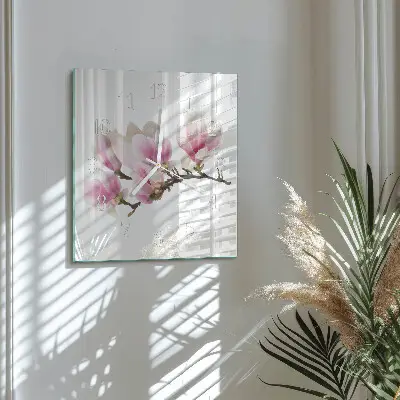 Kvadratinis laikrodis iš stiklo Magnolija