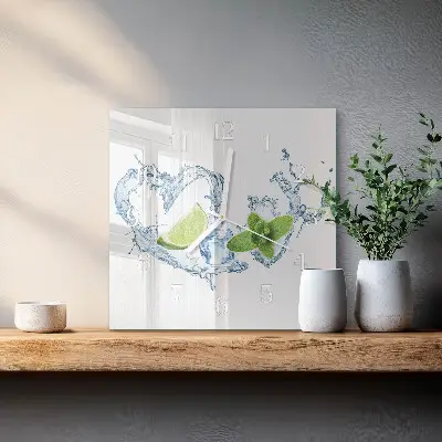Kvadratinis laikrodis iš stiklo Mėta