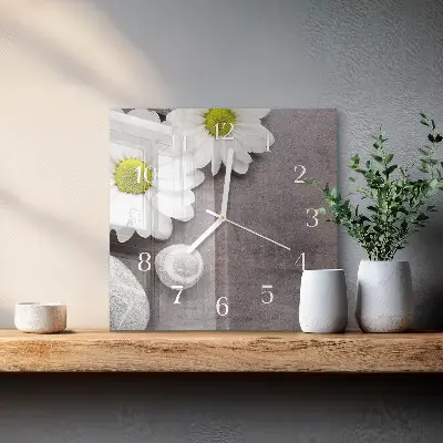 Kvadratinis laikrodis iš stiklo Gėlės ir akmenys