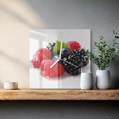 Kvadratinis stiklo laikrodis Uogos