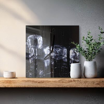 Kvadratinis sieninis laikrodis Ledo kubeliai