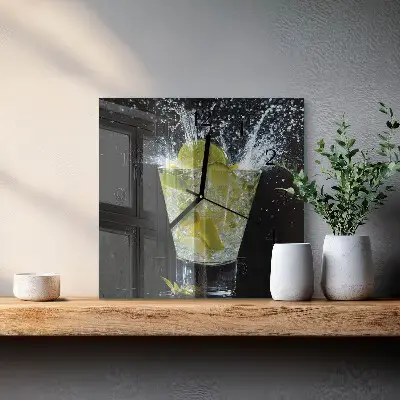 Kvadratinis sieninis laikrodis Kokteilis