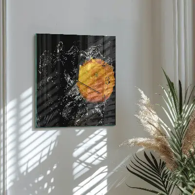 Kvadratinis sieninis laikrodis Oranžinė