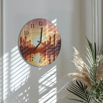 Apvalus laikrodis iš stiklo Horizontas