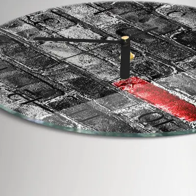 Apvalus laikrodis iš stiklo Plyta