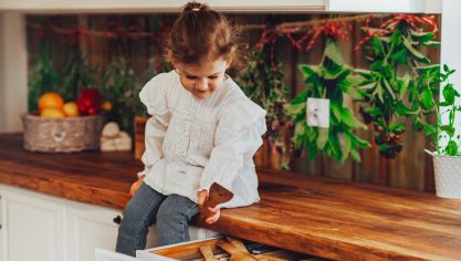 Kas veiks ant sienos virš virtuvės stalviršio? Sprendimo apžvalga