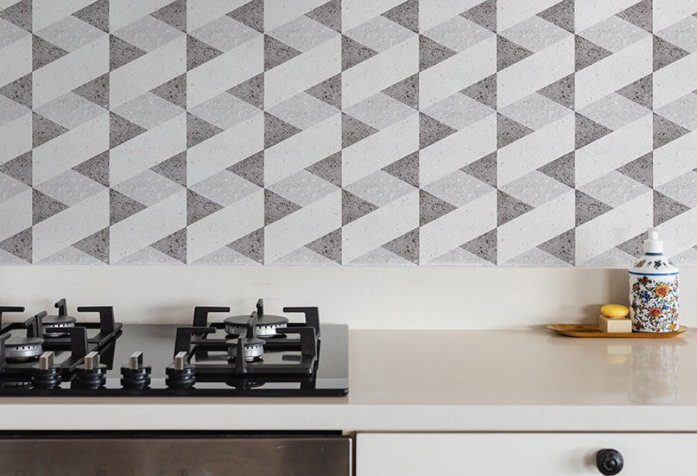 Siena virtuvėje be remonto