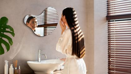 Kuris veidrodis tinka mažam vonios kambariui? Praktiškas ir stilingas įkvėpimas