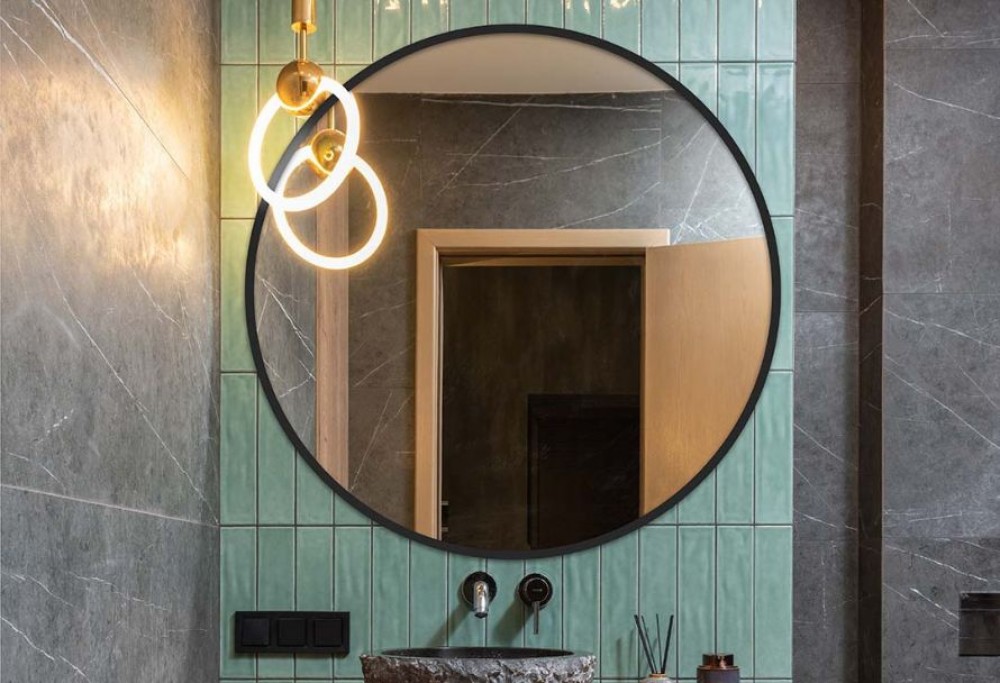 Kuris veidrodis vonios kambariui?